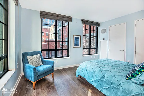 Sold by Sotheby's International Realty | media 5