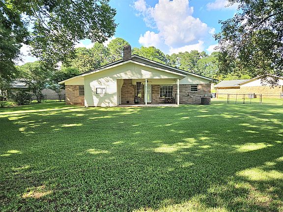 2nd image of 2037 Darlington Ct