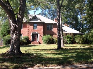 4937 Mystere Cir, Lilburn, GA 30047
