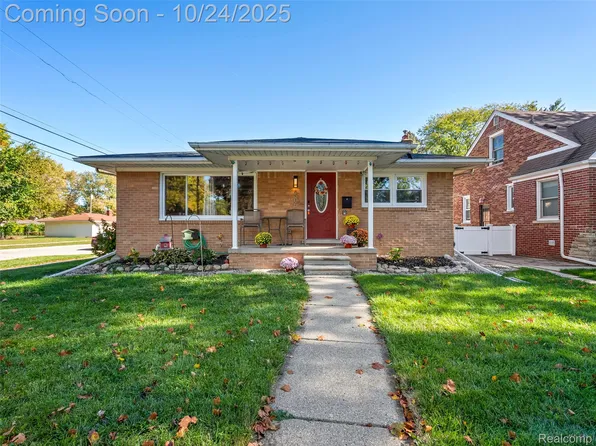 6505 Kolb Ave, Allen Park, MI 48101