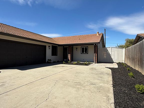 3rd image of 932 Arambel Dr