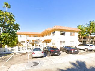623 NE 2nd St #2, Hallandale, FL 33009