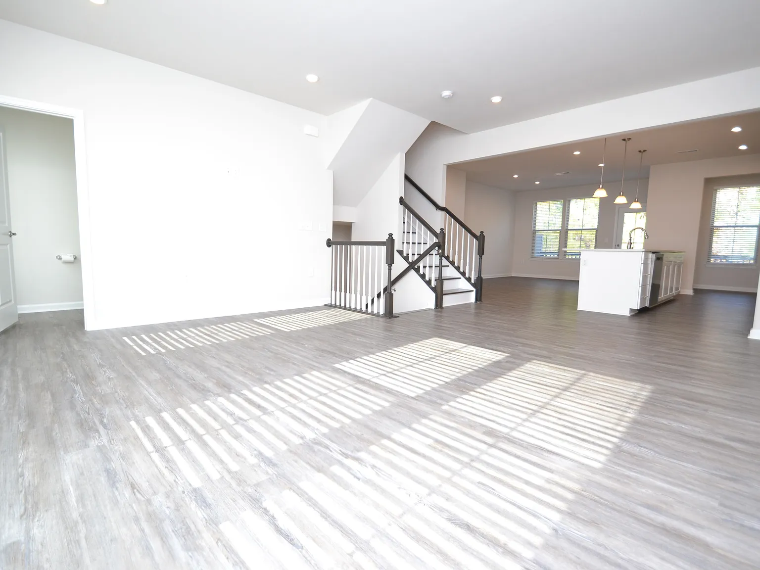 Immaculate West Cary End Unit Townhome Available Immediately — Photo 4