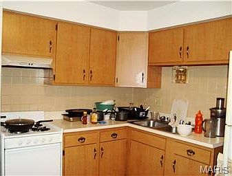3rd image of 11212 Liana Ln