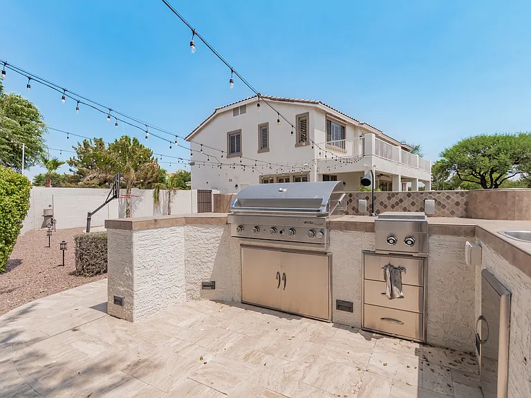 4878 S Fresno St — Photo 45