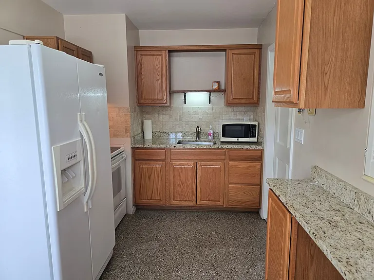 7018 Baywood Dr — Photo 7