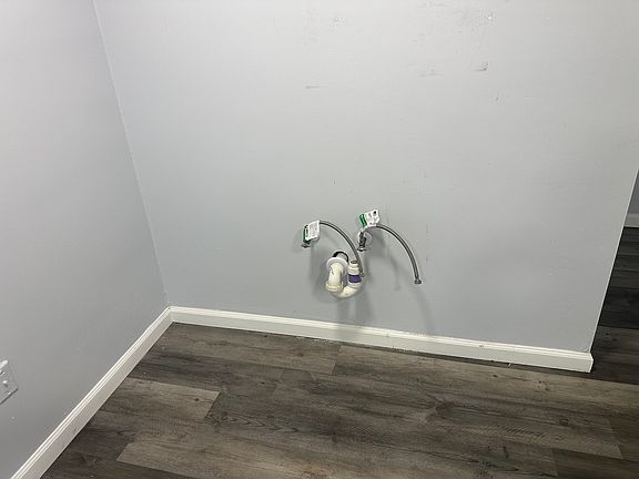 4th image of 4600 Duke St Suite 313
