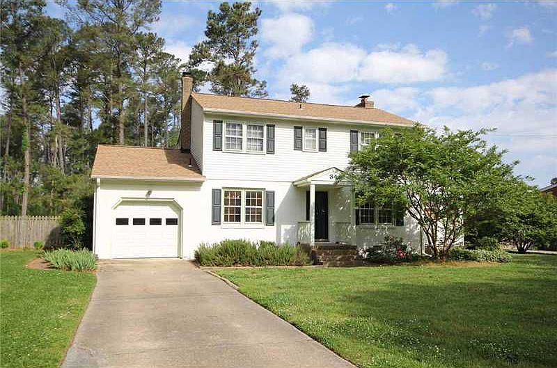 1st image of 34 Bayview Dr