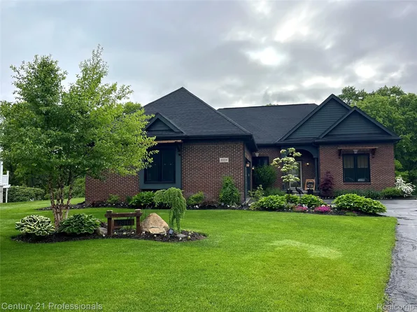 9318 Wildflower Way, Davisburg, MI 48350