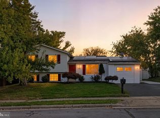 1816 Rocky Glen Dr, Frederick, MD 21702