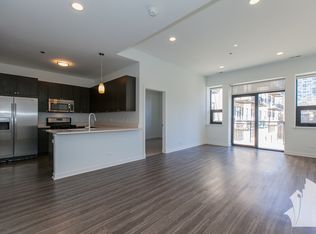 5425 N Broadway St #2A, Chicago, IL 60640