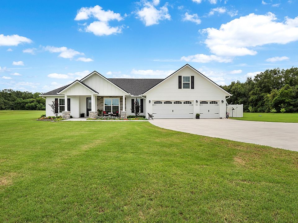 1st image of 4842 SW 51st Ct