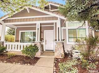 300 Parker Dr, Folsom, CA 95630