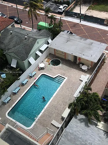 801 S Ocean Dr #1004 Photo 1