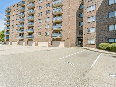 32 Whites Ave #F5503, Watertown, MA, 02472
