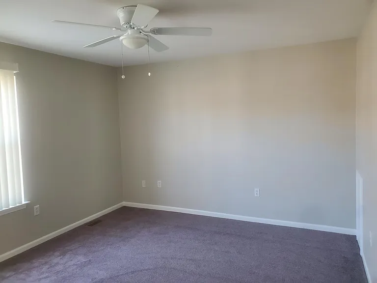 645 Cherry Orchard Rd — Photo 16