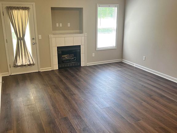 2nd image of 228 Falcon Ridge Dr