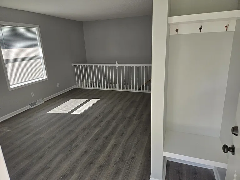 750 Franklin St — Photo 9