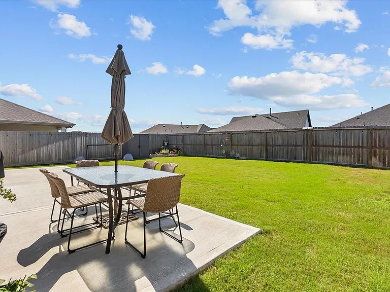 3109 Magnolia Pass Ln — Photo 36