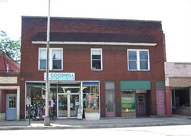 1st image of 162 E Market