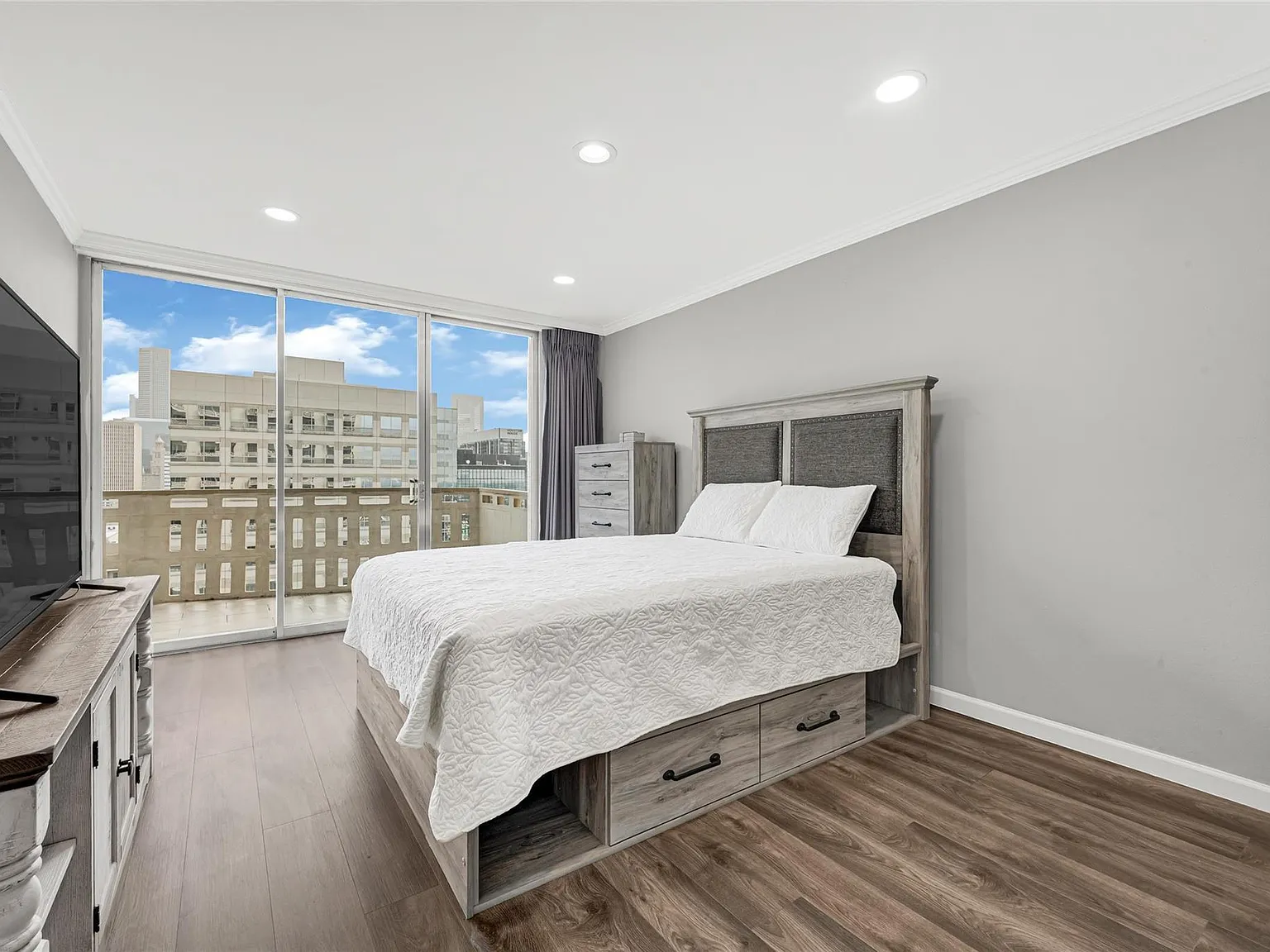 1 bed, 1.0 bath, 625 sqft, $1,500 — Photo 3