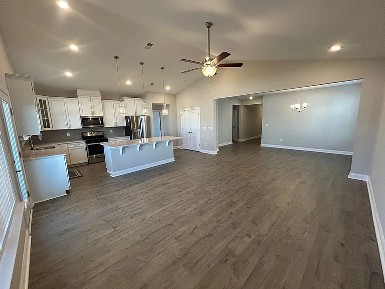 585 Oyster Dr — Photo 18