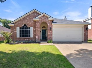 3239 Yeltes, Grand Prairie, TX 75054