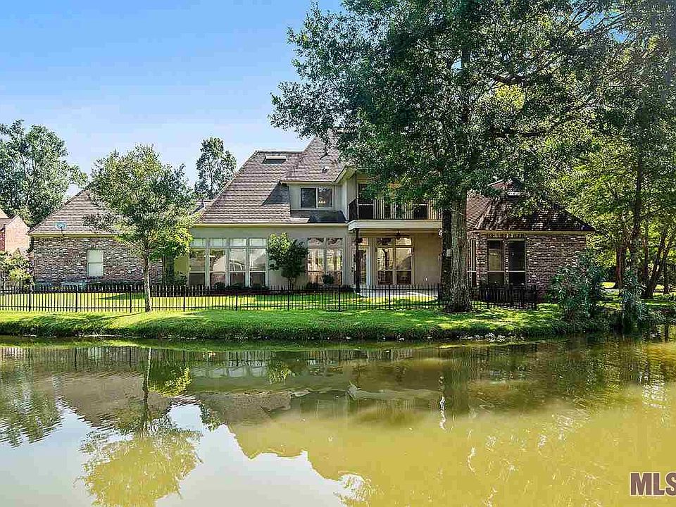 1st image of 19606 River Breeze Dr