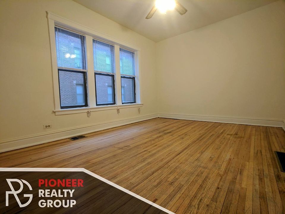 1st image of 3823 N Fremont St #3827W1