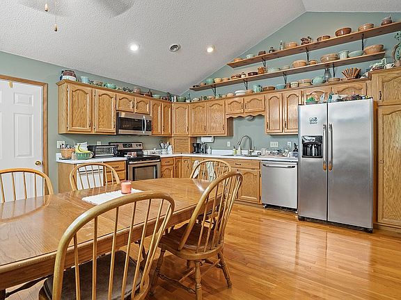 4th image of 7818 Clarose Dr