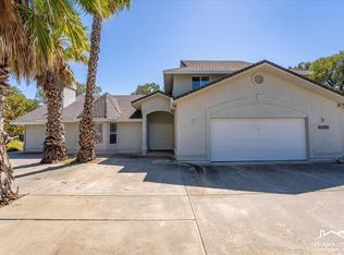 21235 Meadow Gate Dr, Red Bluff, CA 96080