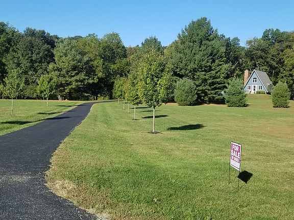 2nd image of 6399 N County Road 1200e
