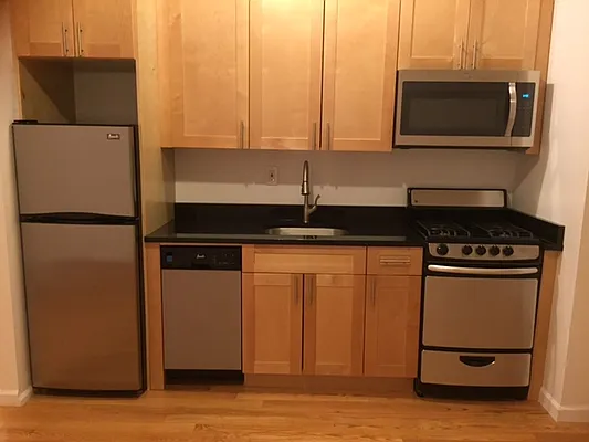 Rented by Cohen Smith Chang LLC | media 7