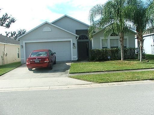 1st image of 136 Monterey Oaks Dr