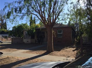 5001 Newcastle Ave, Encino, CA 91316