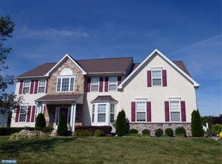 134 Arbor Ridge Dr, Warrington, PA 18976