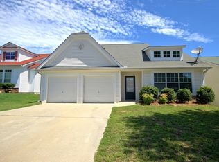 214 Fairgrove Ln, Fairburn, GA 30213