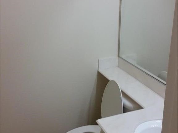 5th image of 2039 E Yale Ct