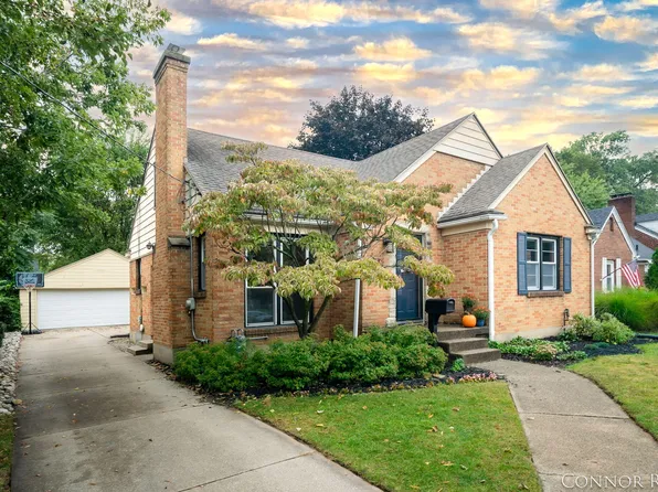 2233 College Ave SE, Grand Rapids, MI 49507