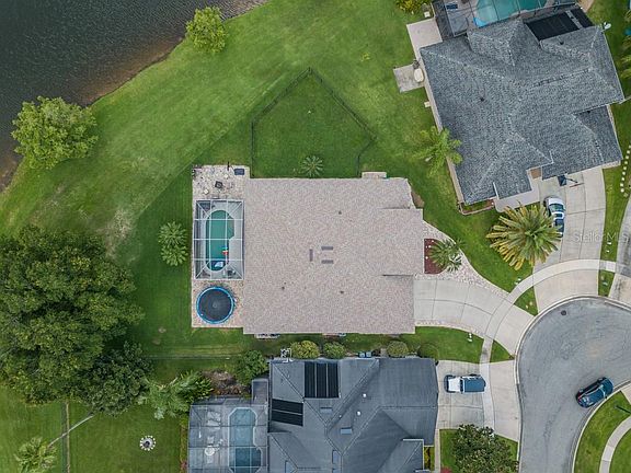 4th image of 530 Lakescape Ct