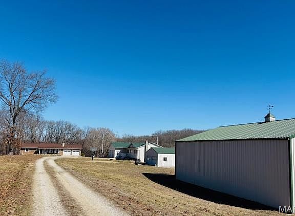 3rd image of 205 Center Point Rd #207