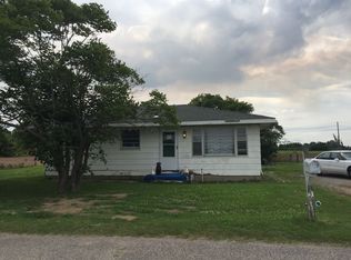 1304 Oak St, Charleston, MO 63834