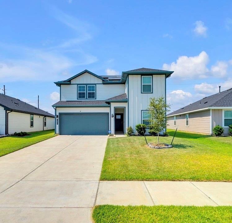 1st image of 31855 Hallington Hill Ln