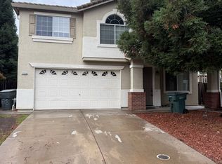 2338 Pez Gallo Pl, Gold River, CA 95670