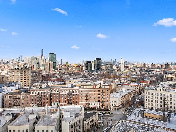 4th image of 41 Eastern Pkwy #1BC