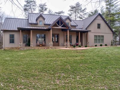 722 S Melchoir Dr W, Santa Claus, IN, 47579