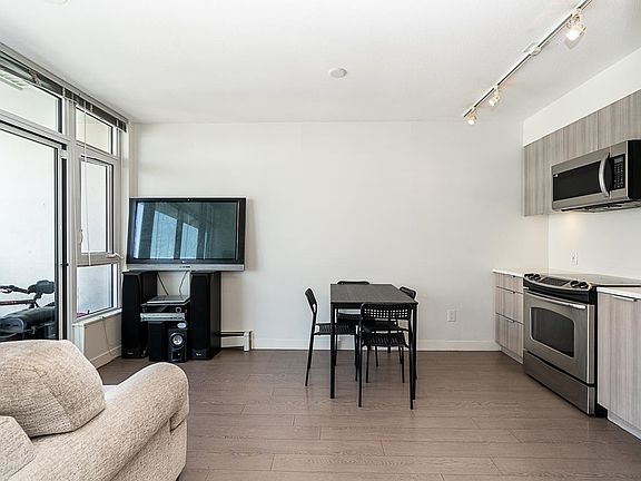 4th image of 13308 Central Ave #2302
