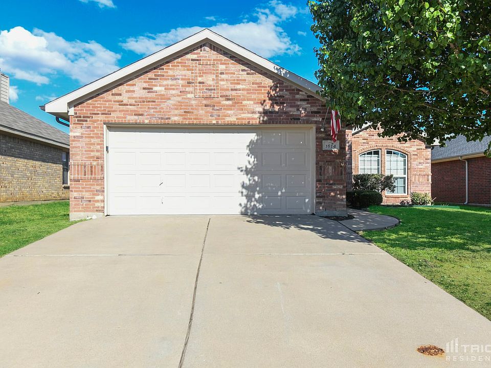 1st image of 1614 Hillside Dr