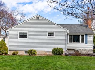 127 Dix Rd, Wethersfield, CT 06109