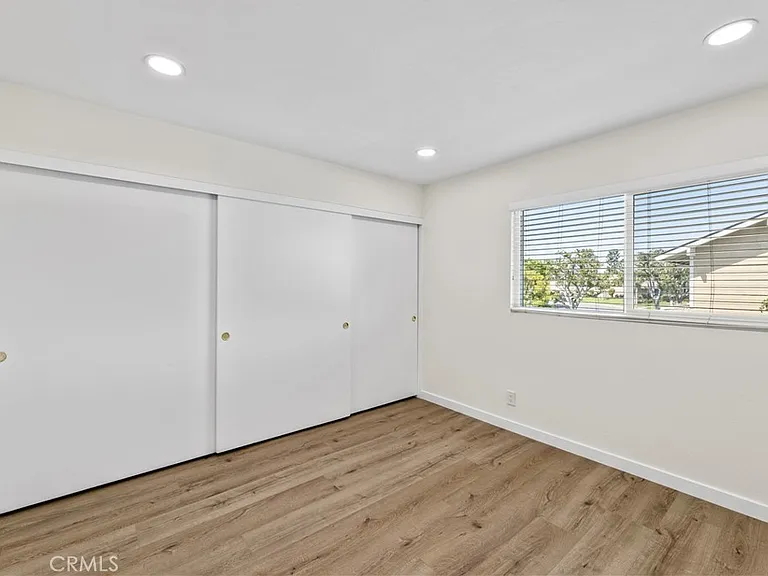51 Golden Glen St #1 — Photo 10